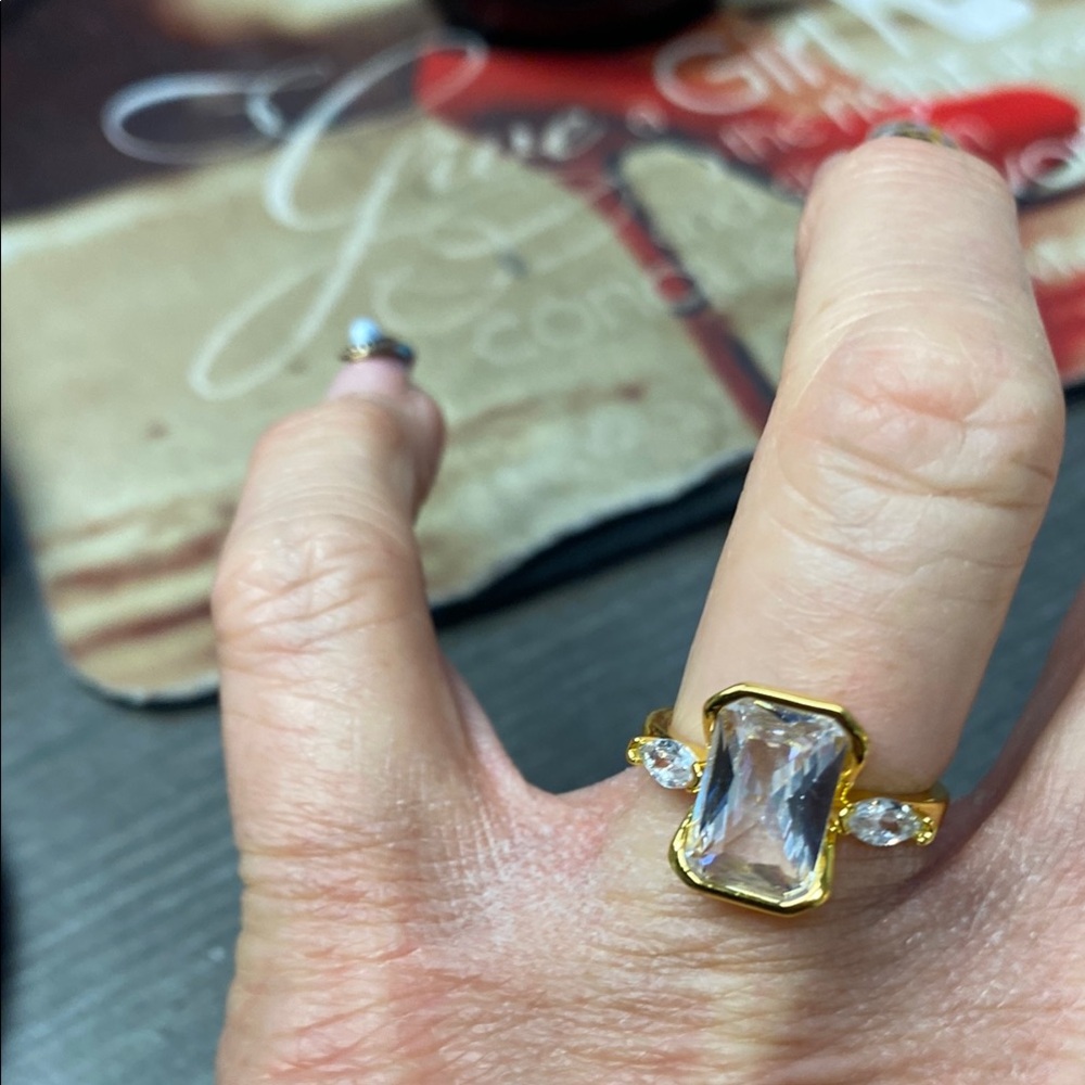 Gold /Copper Crystal Statement Ring – Moissanite